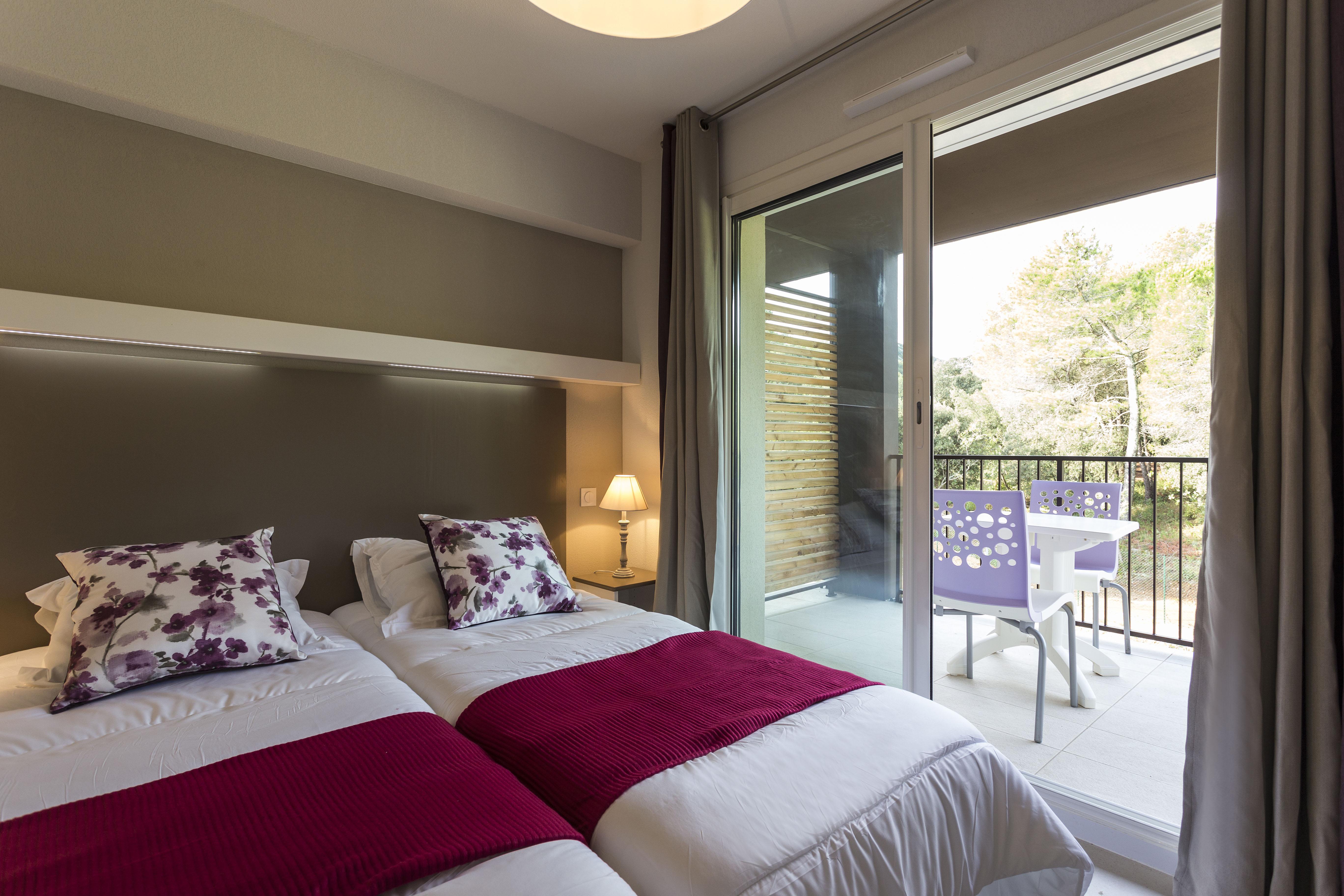Vacanceole - Residence Pont Du Gard Ремулен Экстерьер фото
