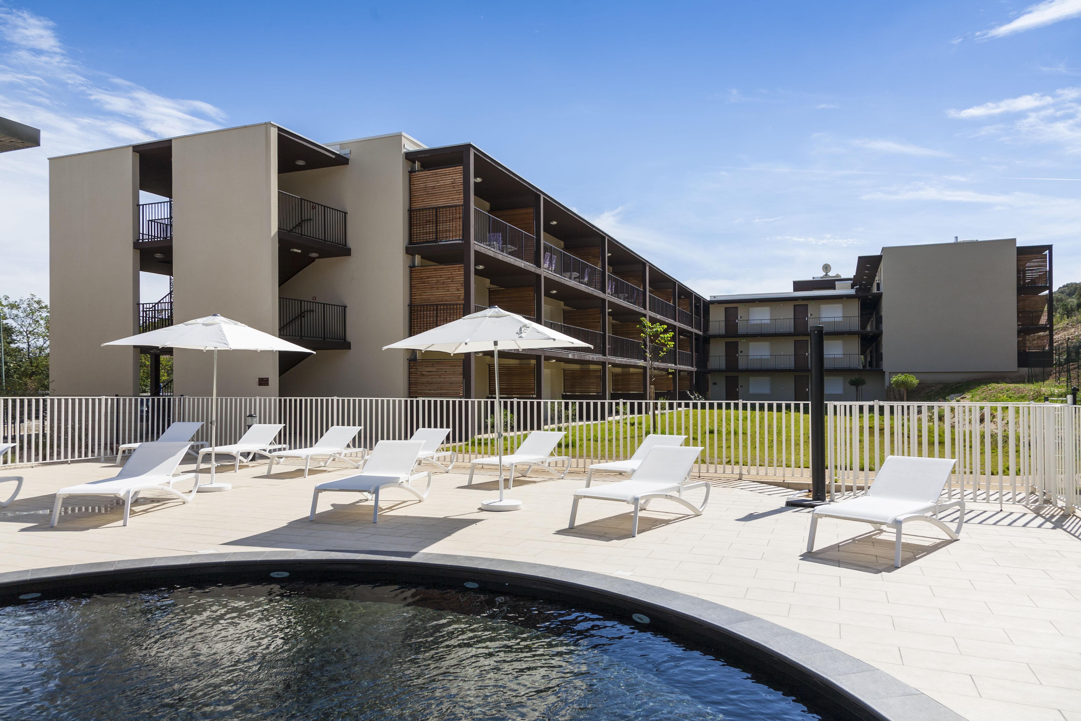Vacanceole - Residence Pont Du Gard Ремулен Экстерьер фото