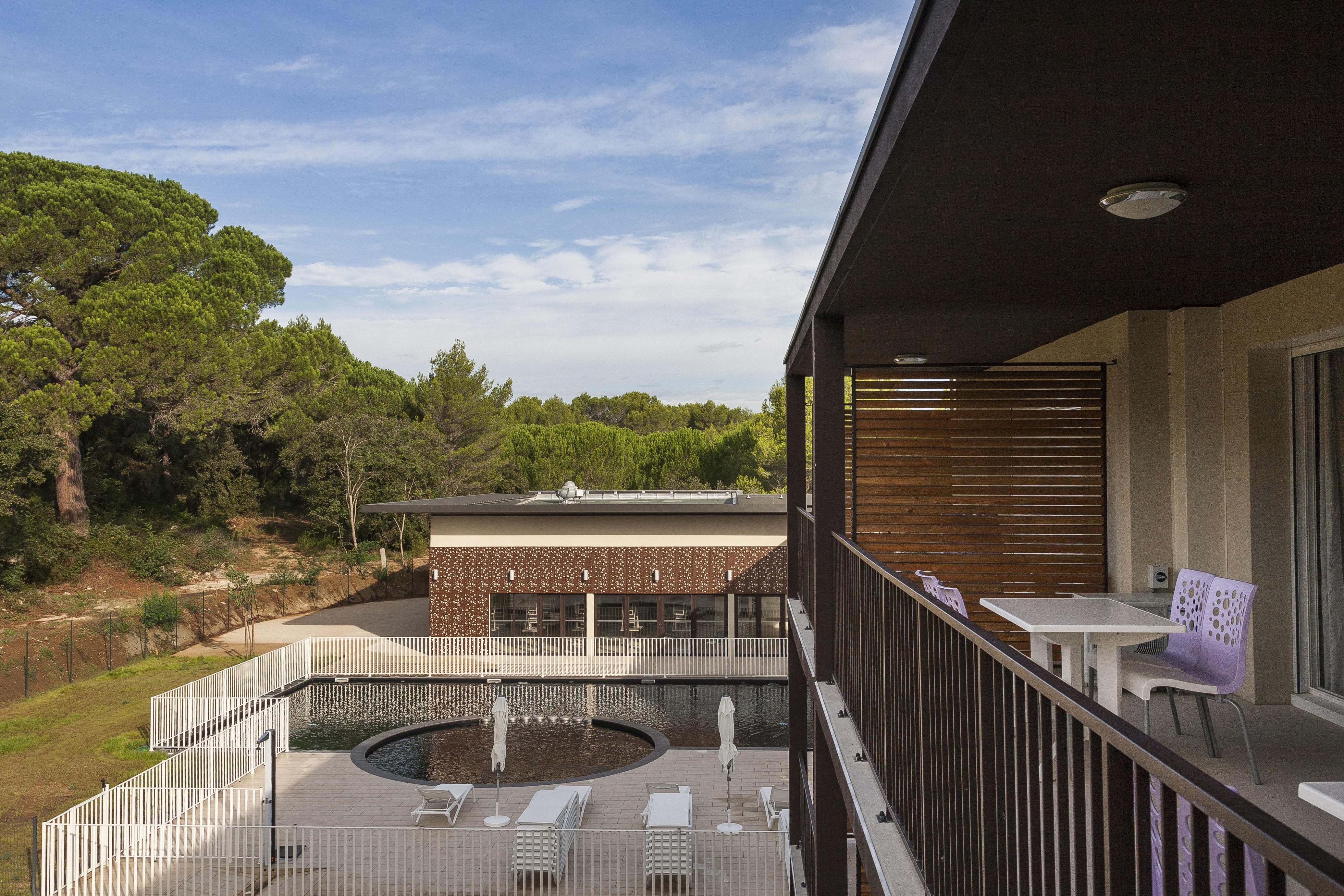 Vacanceole - Residence Pont Du Gard Ремулен Экстерьер фото